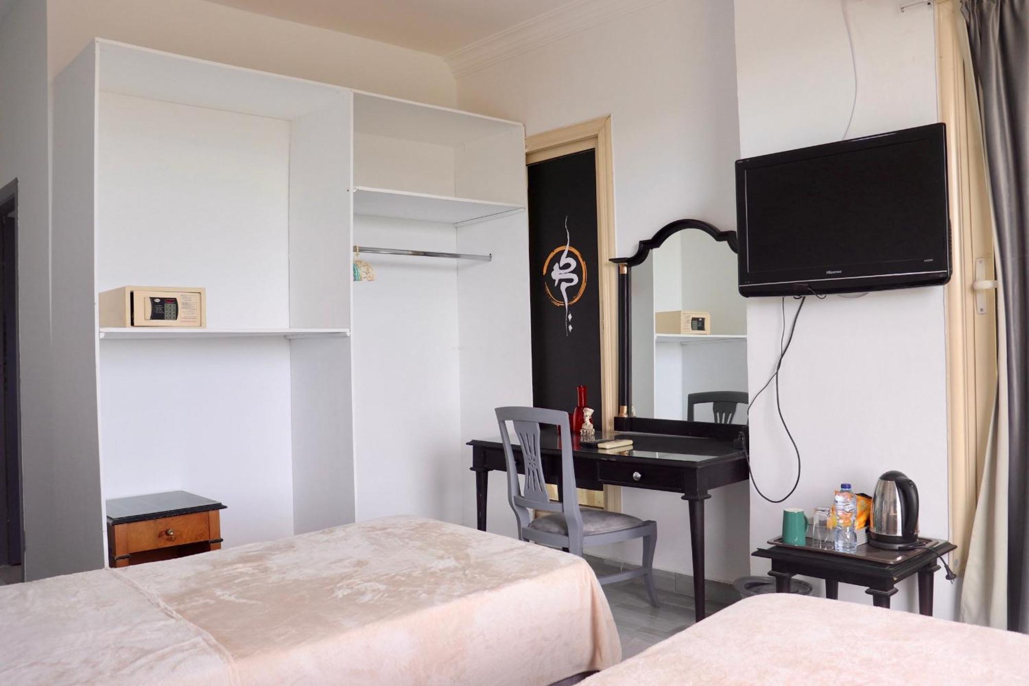 K Boutique Hotel Medspa-Pyramids & Grand Egyptian Museum Ghatati Eksteriør billede