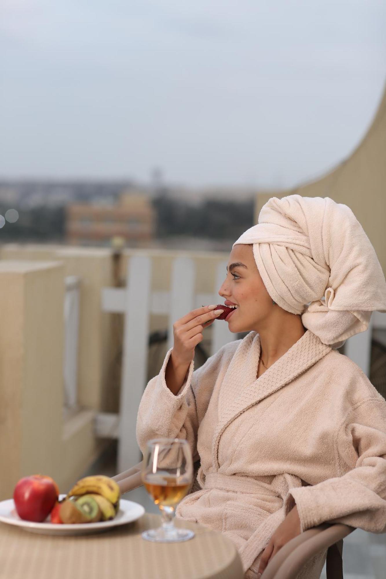 K Boutique Hotel Medspa-Pyramids & Grand Egyptian Museum Ghatati Eksteriør billede