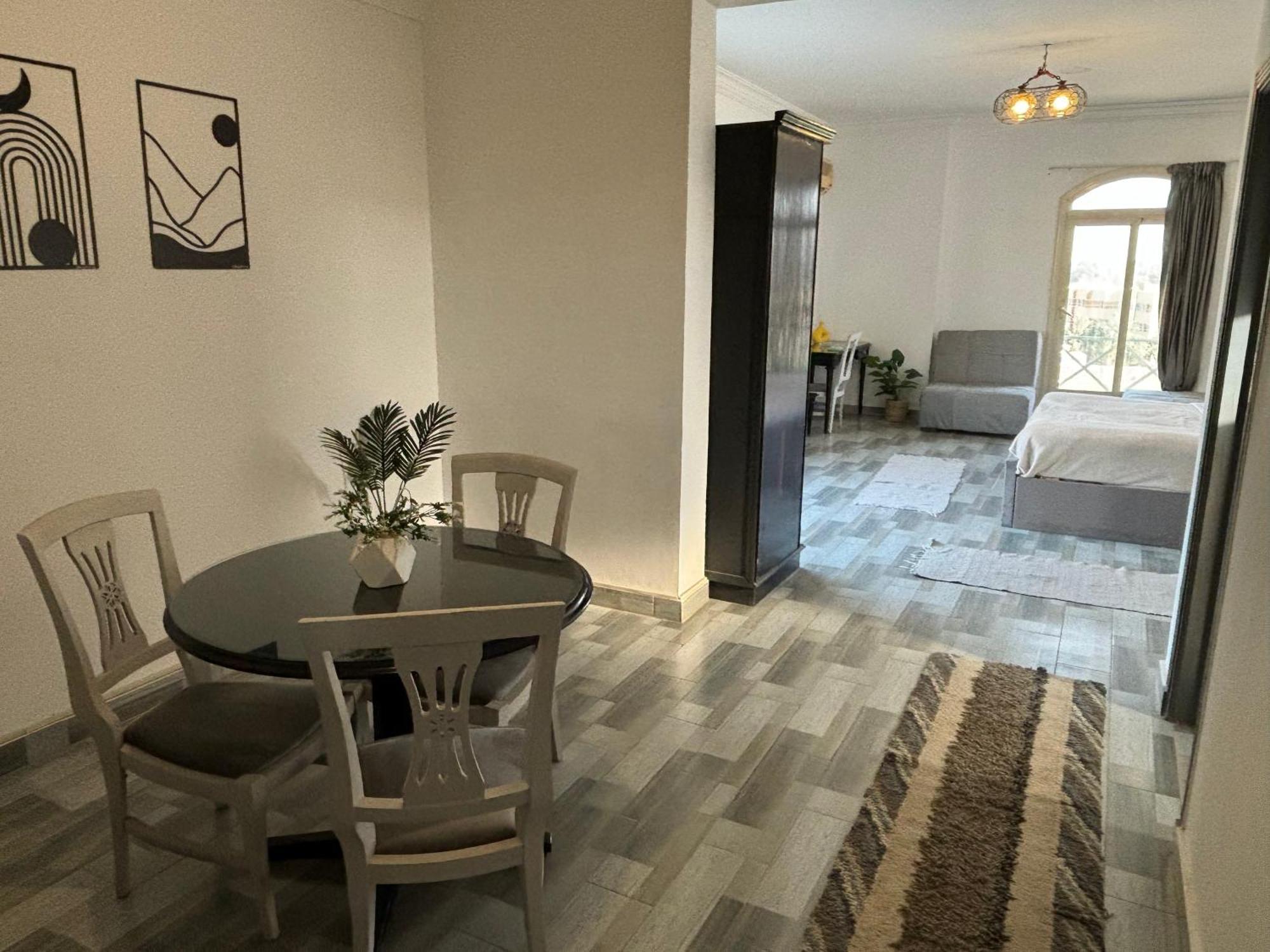 K Boutique Hotel Medspa-Pyramids & Grand Egyptian Museum Ghatati Eksteriør billede