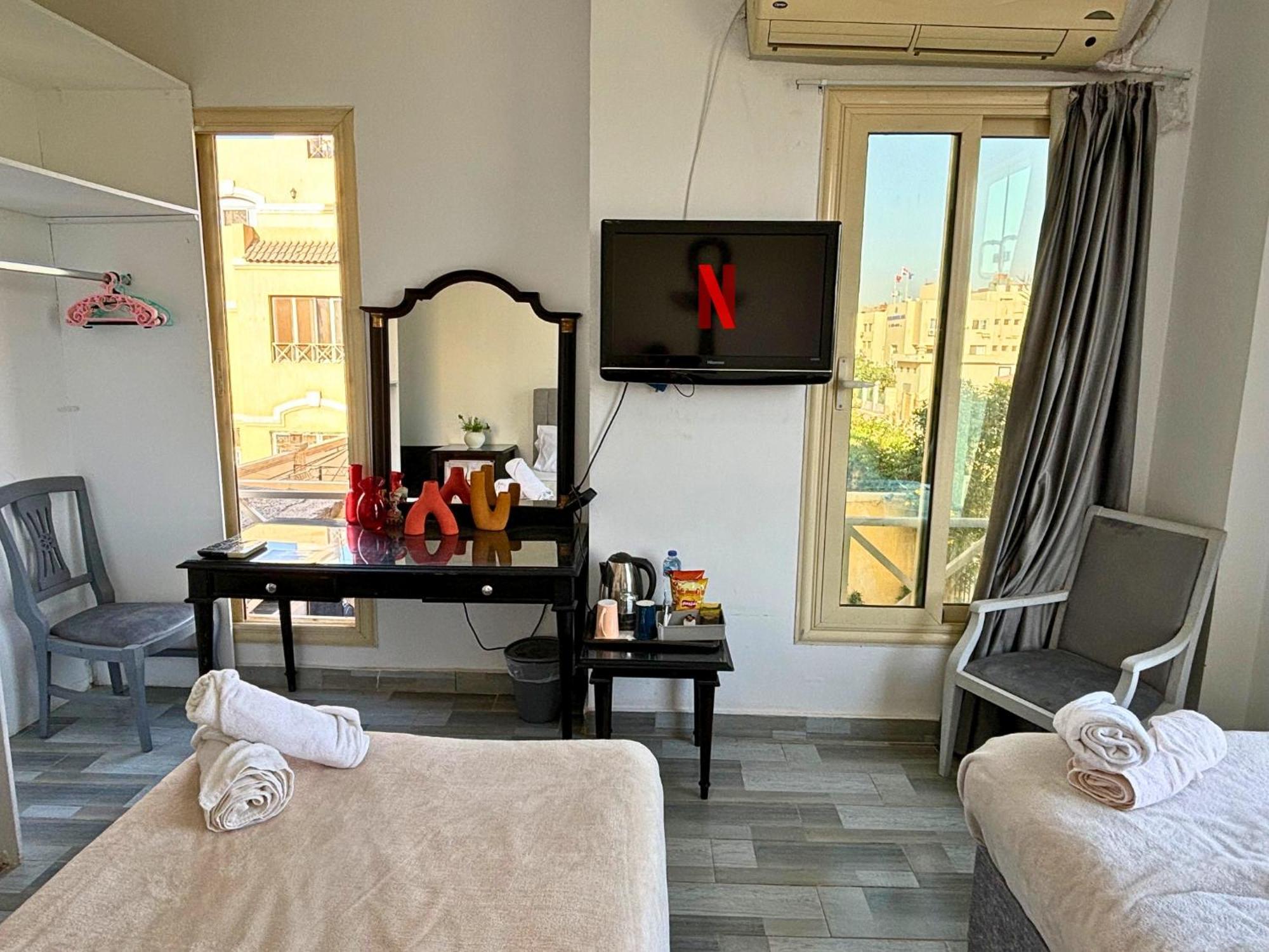 K Boutique Hotel Medspa-Pyramids & Grand Egyptian Museum Ghatati Eksteriør billede