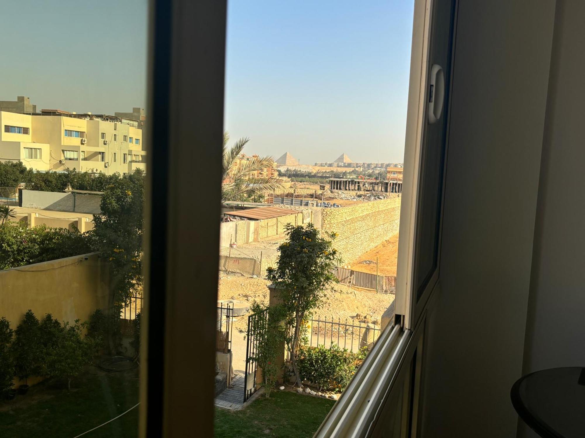 K Boutique Hotel Medspa-Pyramids & Grand Egyptian Museum Ghatati Eksteriør billede