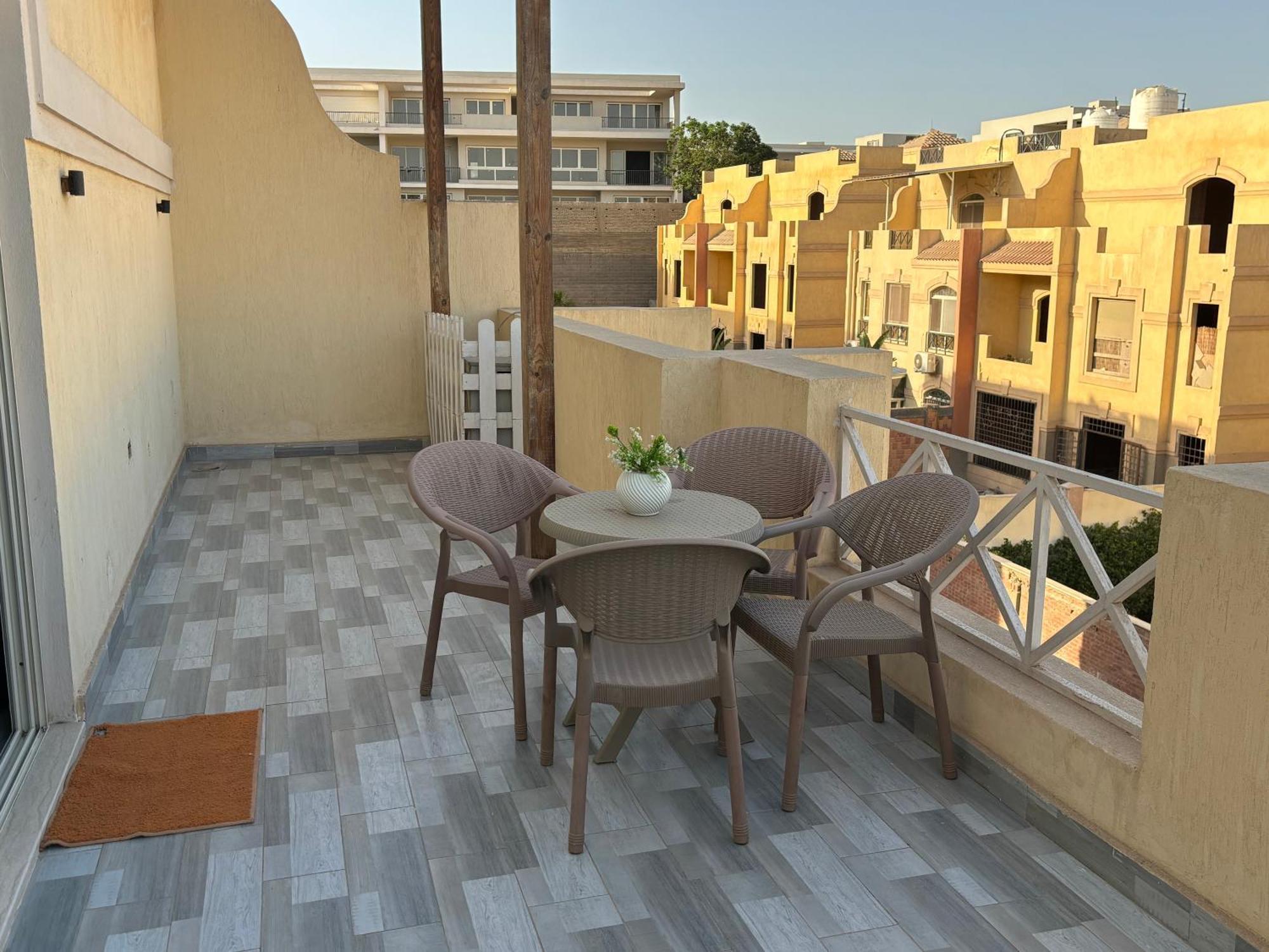 K Boutique Hotel Medspa-Pyramids & Grand Egyptian Museum Ghatati Eksteriør billede